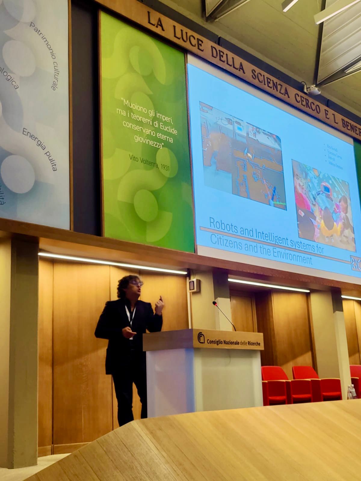 Photo description Wednesday 2